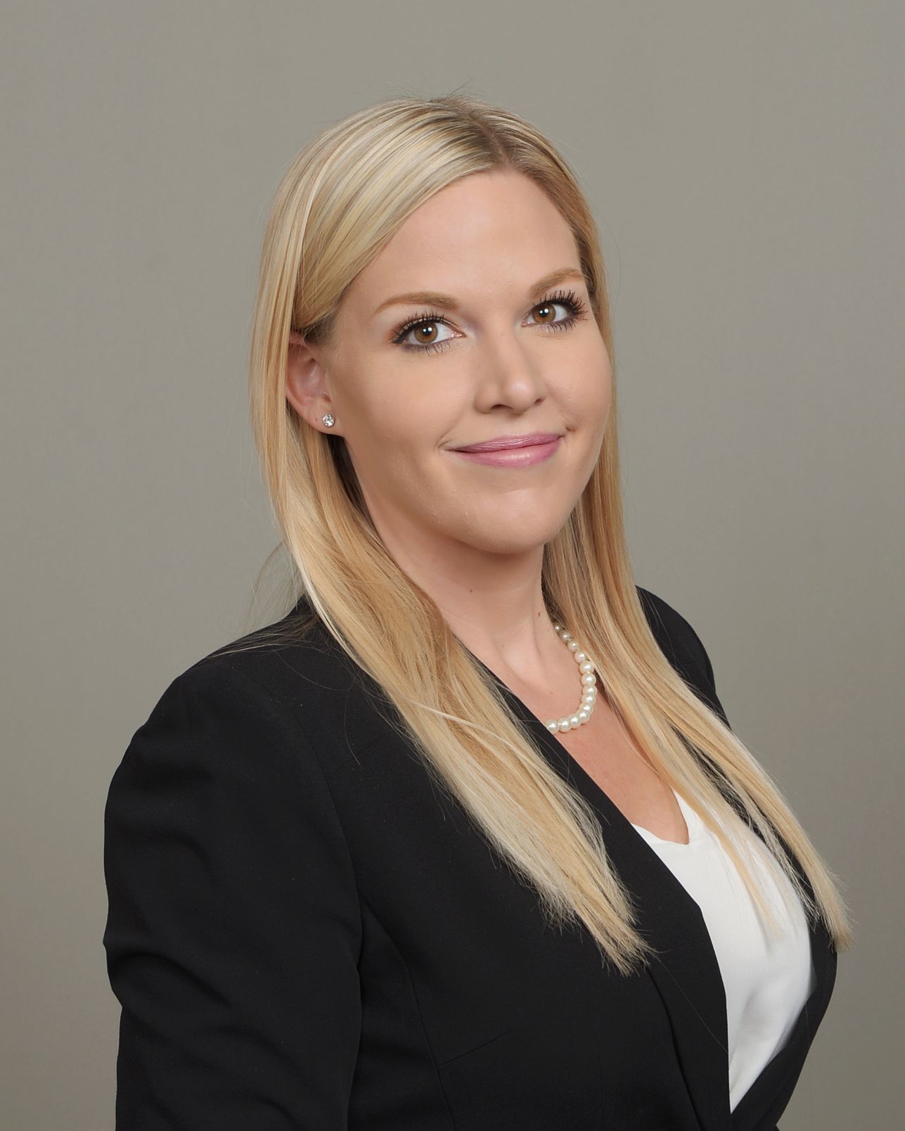 Mayoral named Laurence Lof lead financial planner